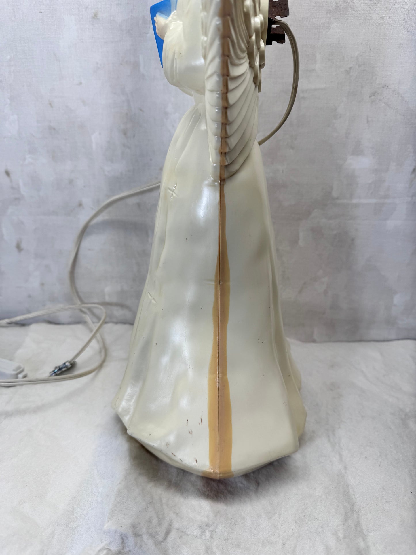 Vintage Union Products Angel Blow Mold #2070 Working