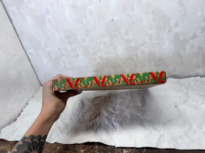 Vintage Christmas Gift Box #1744