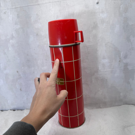 King-Seeley Thermos Red Christmas Vintage #2051