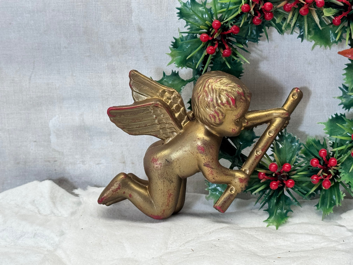 Plastic Wreath Christmas Angel Vintage #2082