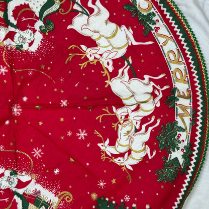 Christmas Round Tablecloth Santa Sleigh Vintage #2193