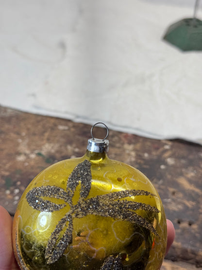 Gold Painted Vintage Christmas Ornament w/Mica #1791