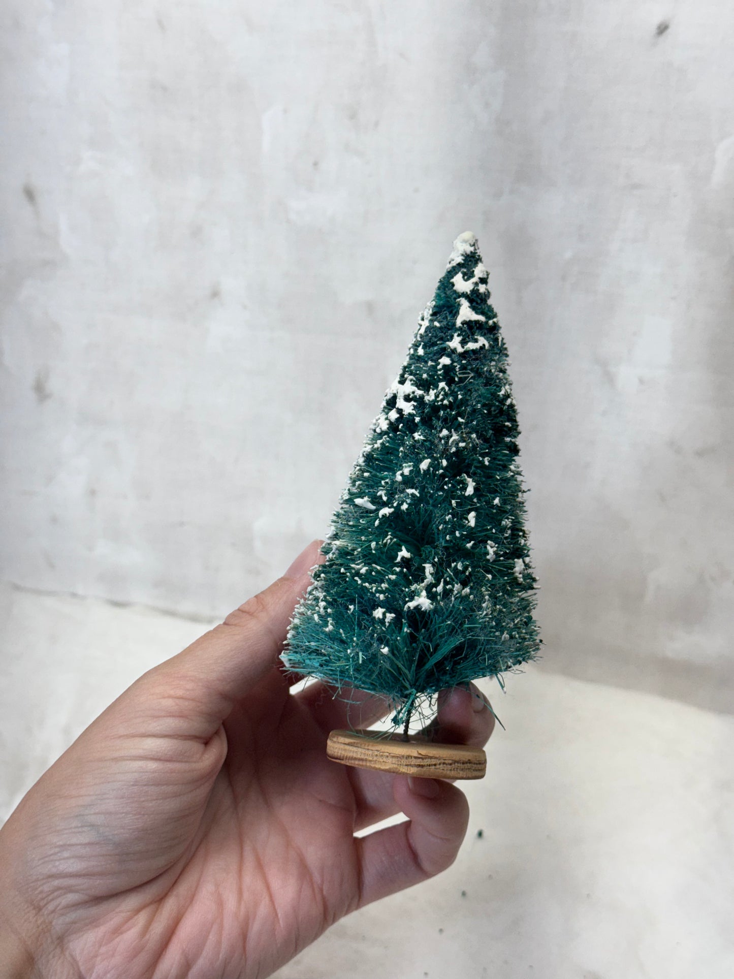 Bottle Brush Christmas Trees Vintage #1935