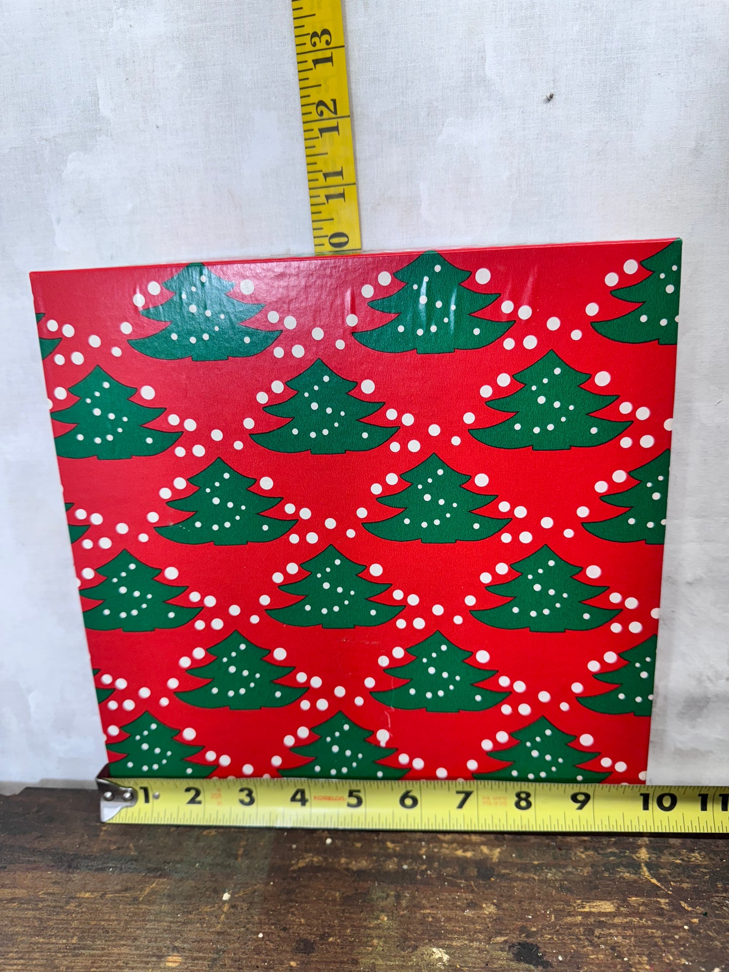 Vintage Christmas Gift Box NOS #1736