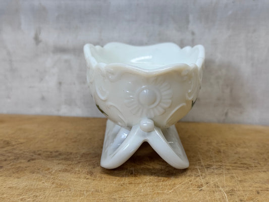 Vintage Milk Glass Westmoreland Sleigh Candy Dish #1714