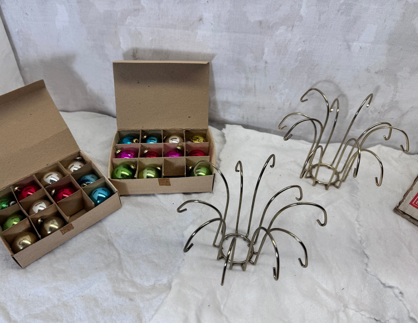 Holiday Christmas Candle Trimmers W Ornaments NOS#2142