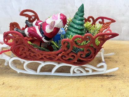 Vtg  Christmas Red Flocked Plastic Santa’s Sleigh & 4 White Reindeer #1592