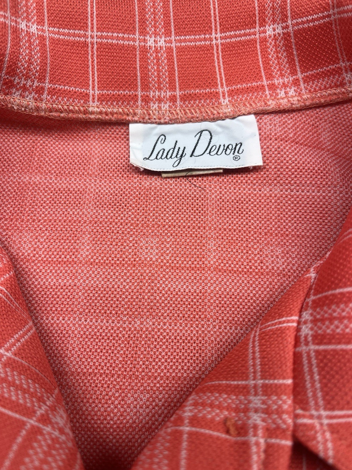 1970s Women’s Peach Plaid L Sleeve Knit Top