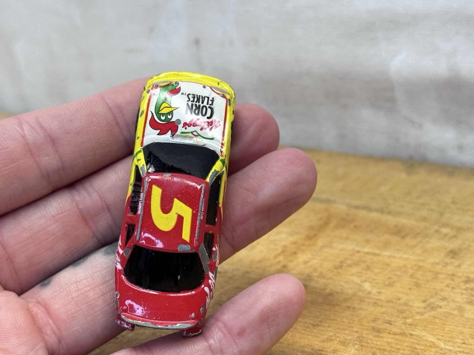 1995 Kelloggs NASCAR Racing Terry Labonte # 5 Collectible Mini Car #1353