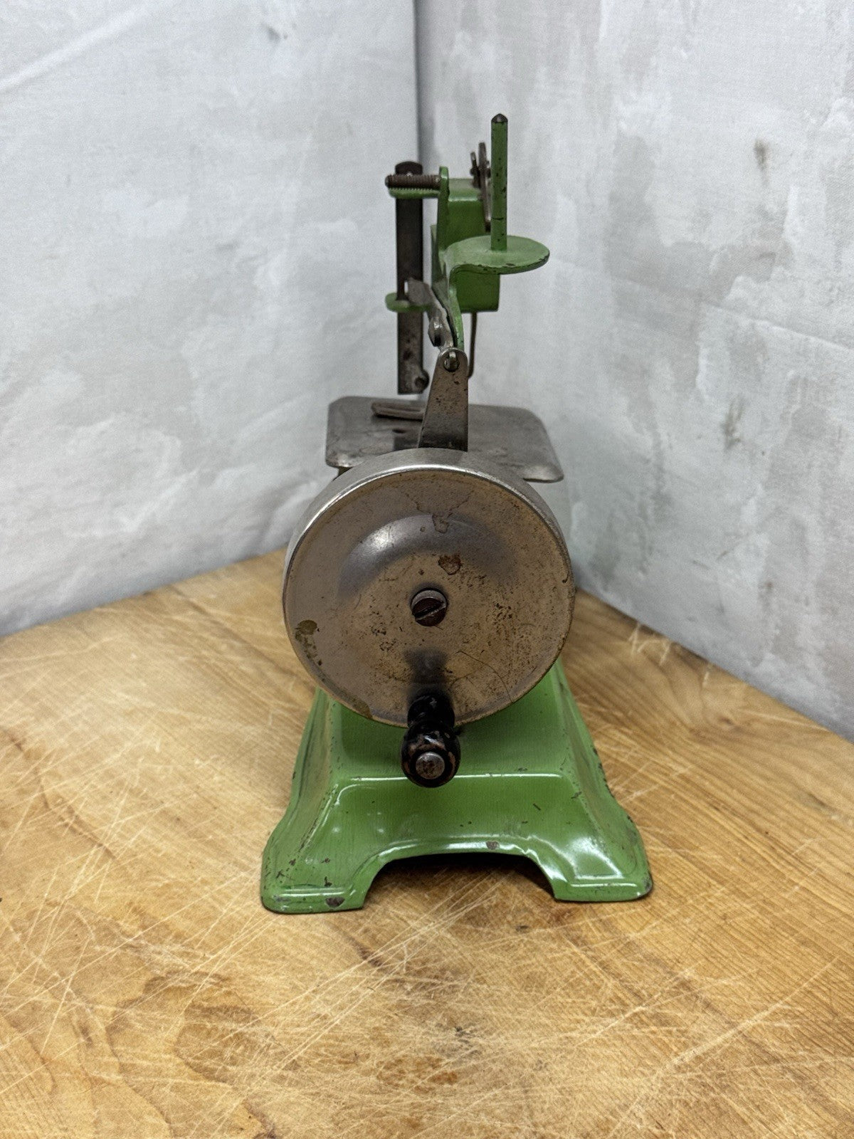 Antique Child’s Sewing Machine Green #1193