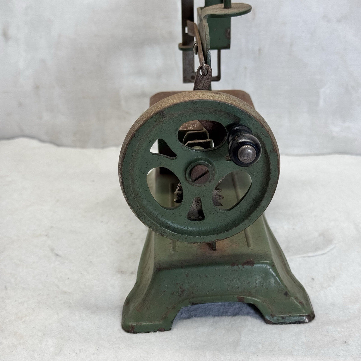 Child’s Metal Vintage Green Sewing Machine