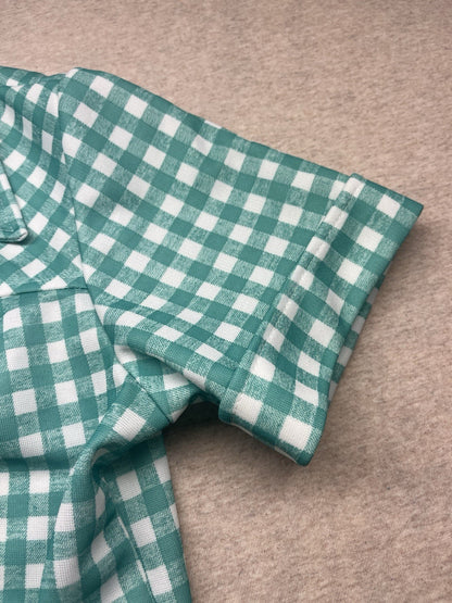 1970s Women’s Green Plaid S Sleeve knit Top W/pockets