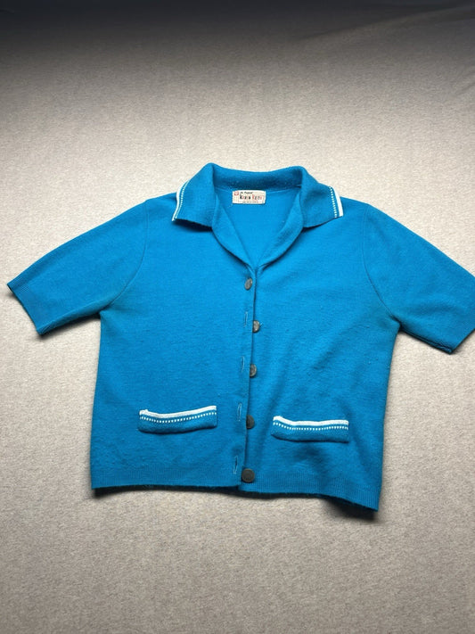 1950s Women’s Blue S Sleeve Sweater W/pockets
