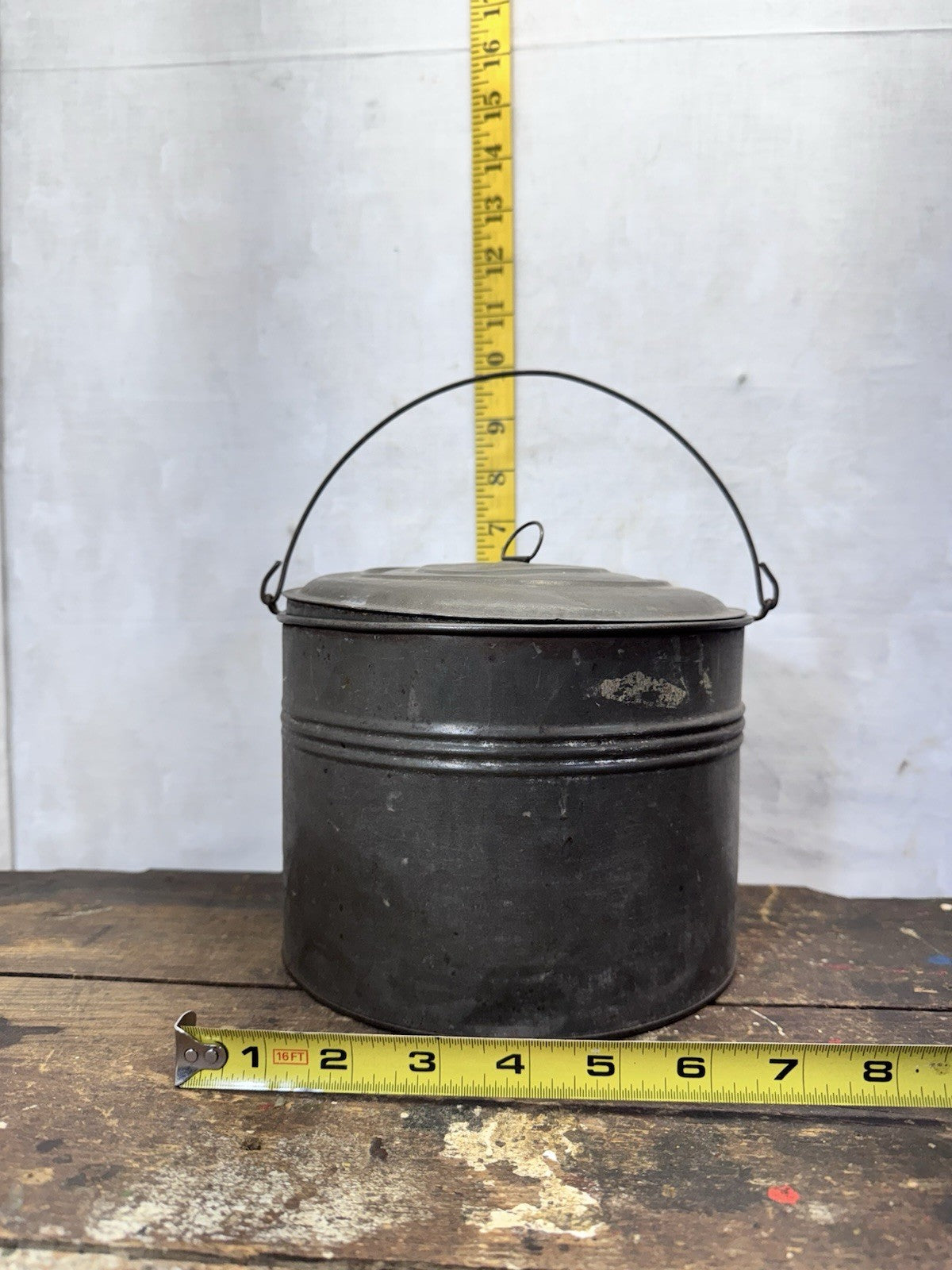Metal Small Berry Bucket With Lid Vintage