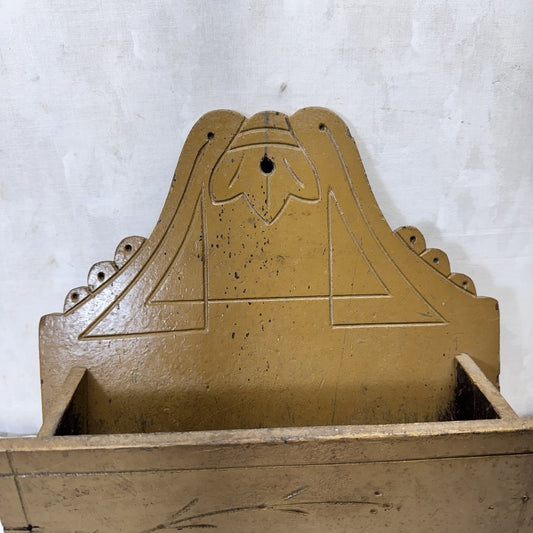 Primitive Mustard Color Candlebox