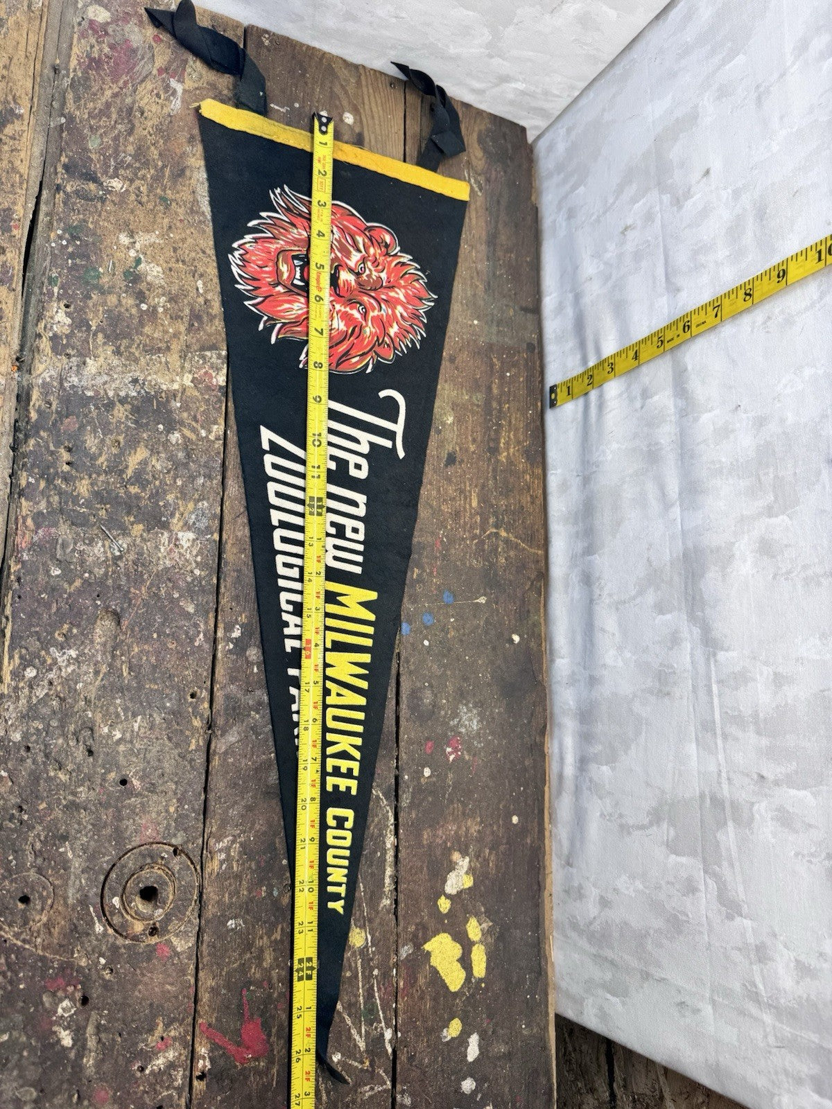 Vintage Souvenir Pennant Milwaukee County Zoological Park #1346