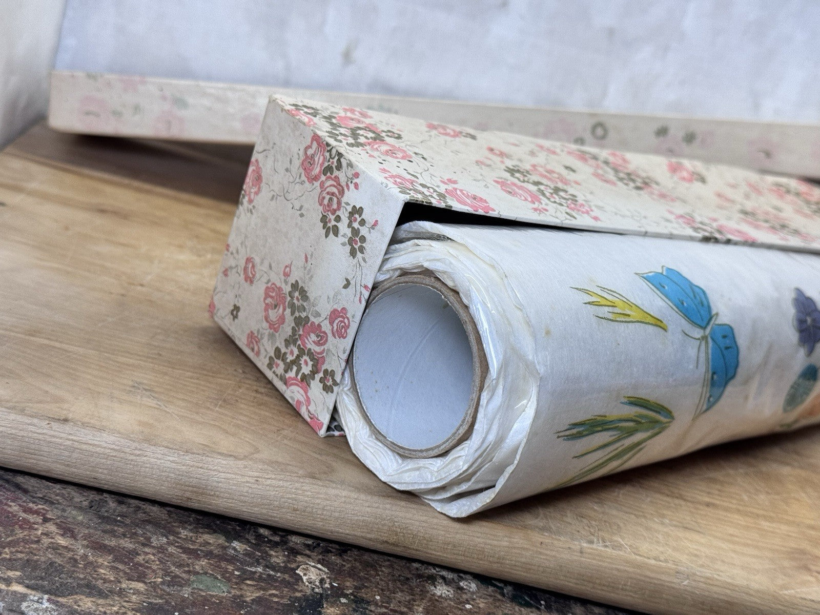 Polyfab Scented Drawer Liner NOS Vintage #S-1826