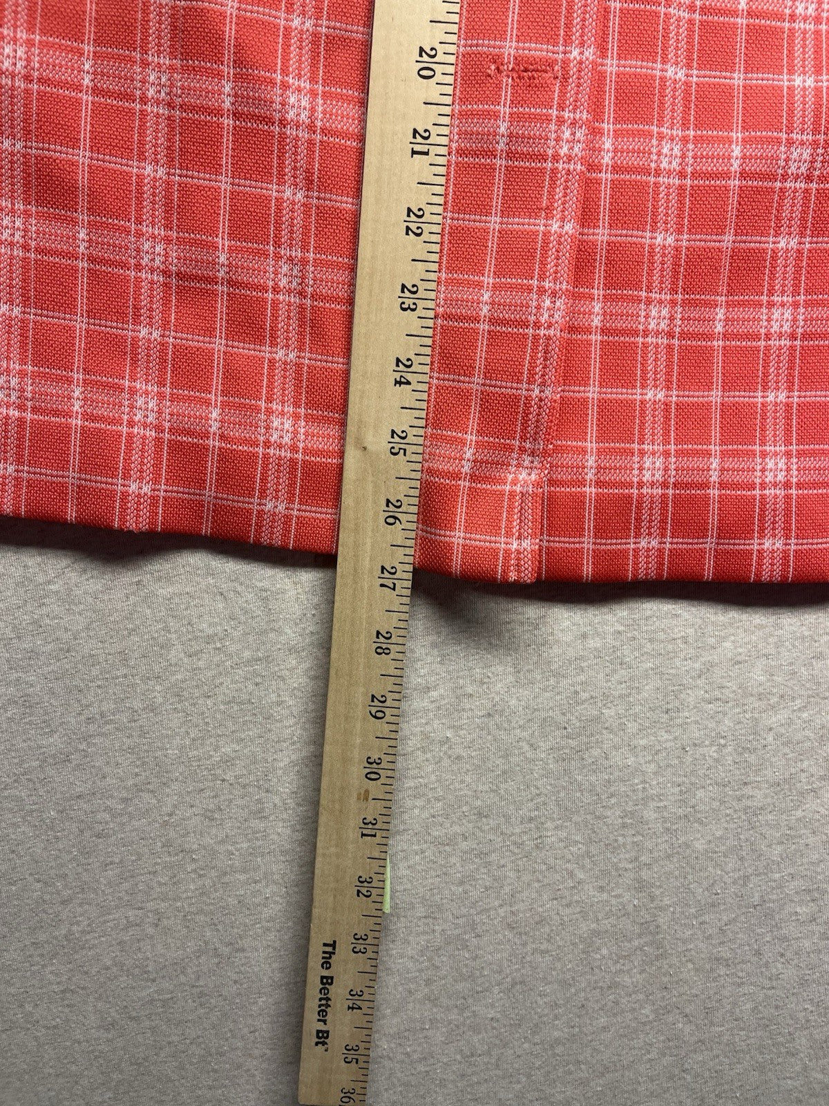 1970s Women’s Peach Plaid L Sleeve Knit Top