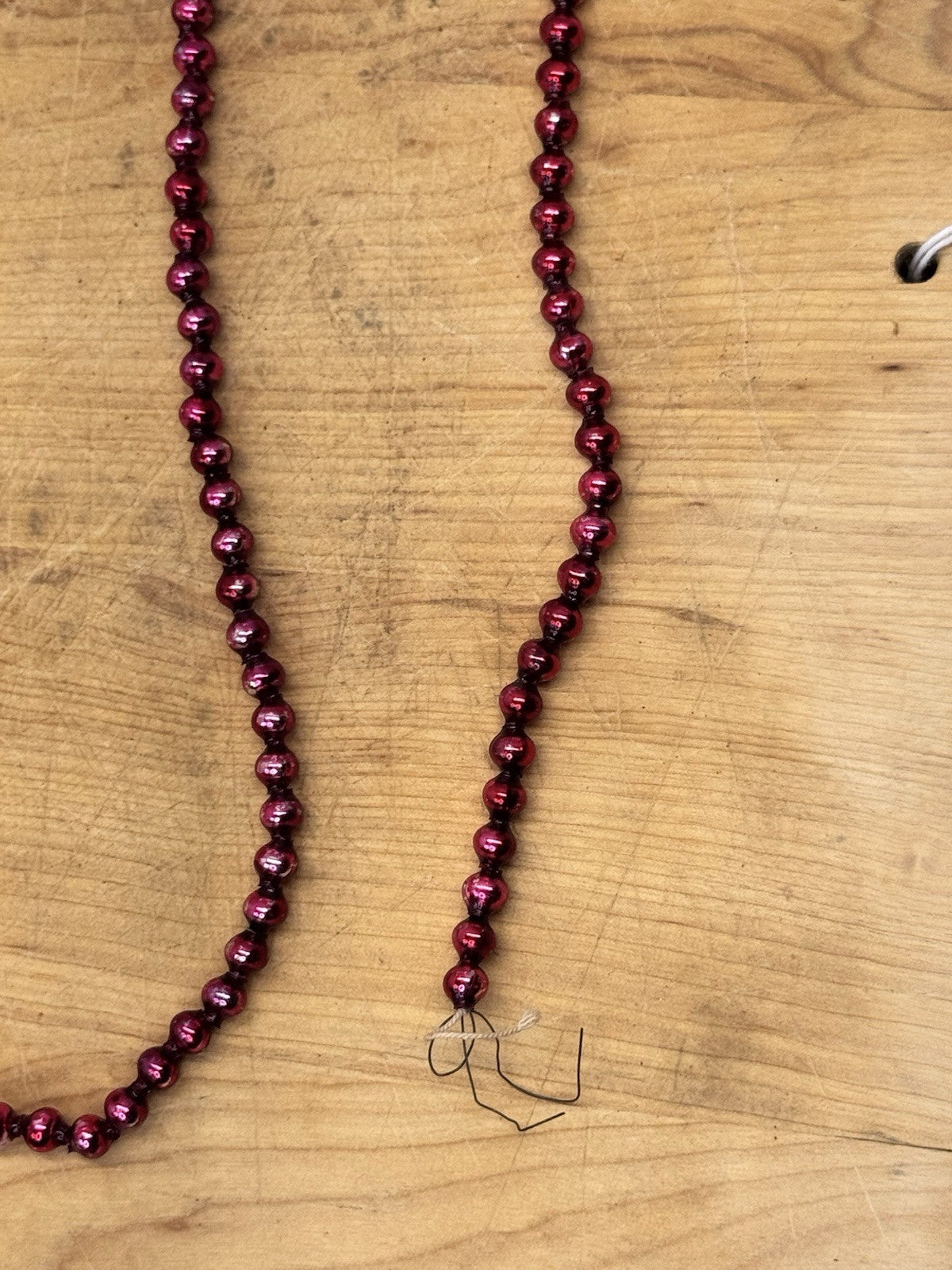 Red Antiqued Glass Beaded Garland 9 Ft #1212