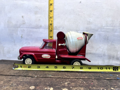 Vintage 1960s Tonka Cement Truck #1044