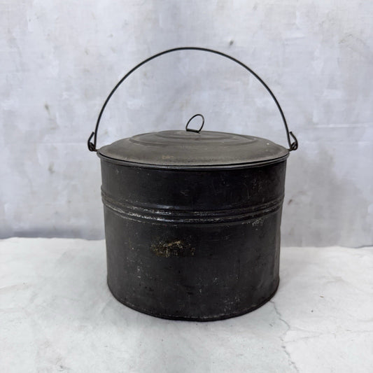 Metal Small Berry Bucket With Lid Vintage