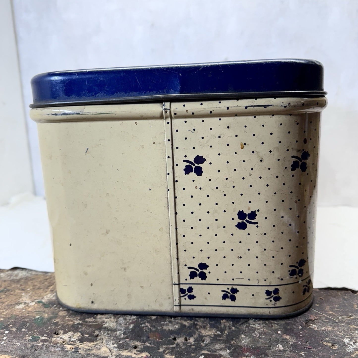 Empeco Blue Cream Tan Kitchen Bread Box Tin
