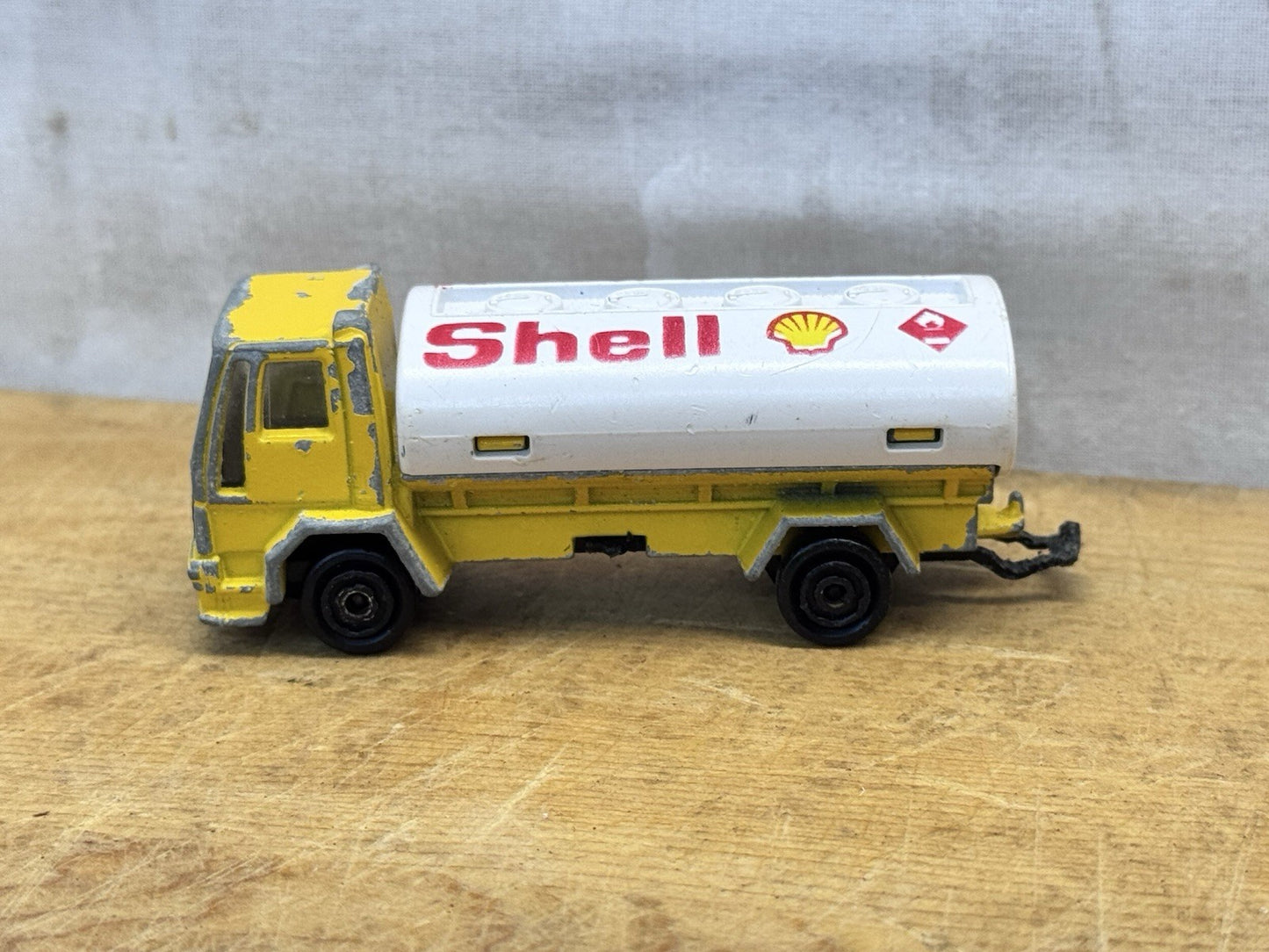 Shell Tanker Truck Ford Toy #1354