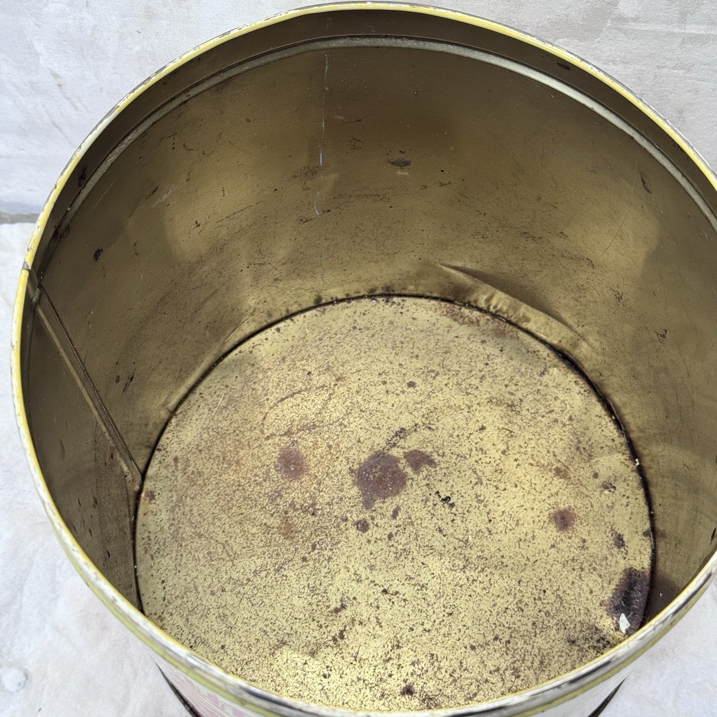 Bachman Butter Pretzels Tin Vintage Empty 