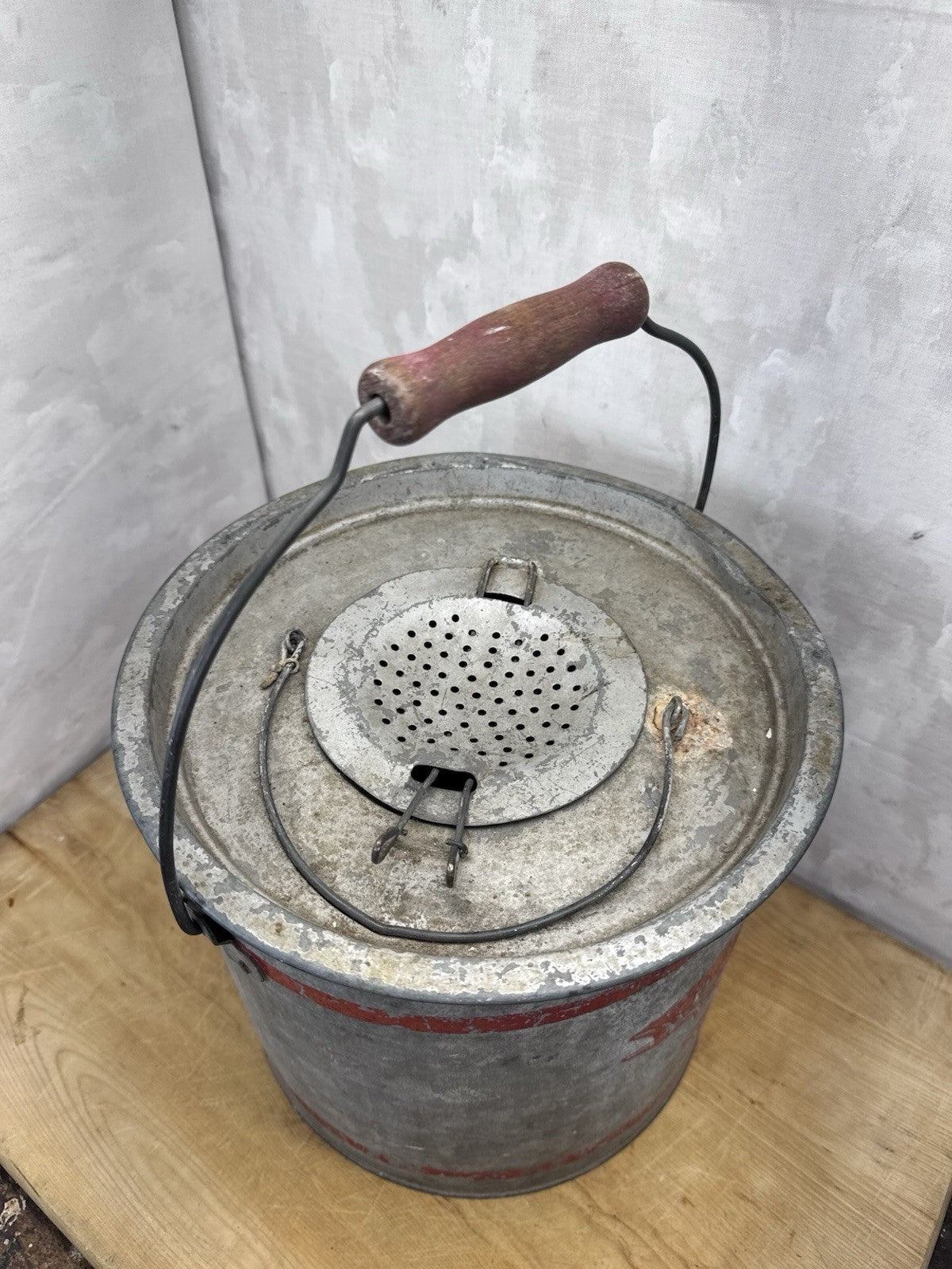 Metal Minnow Fishing Bucket Vintage #1231
