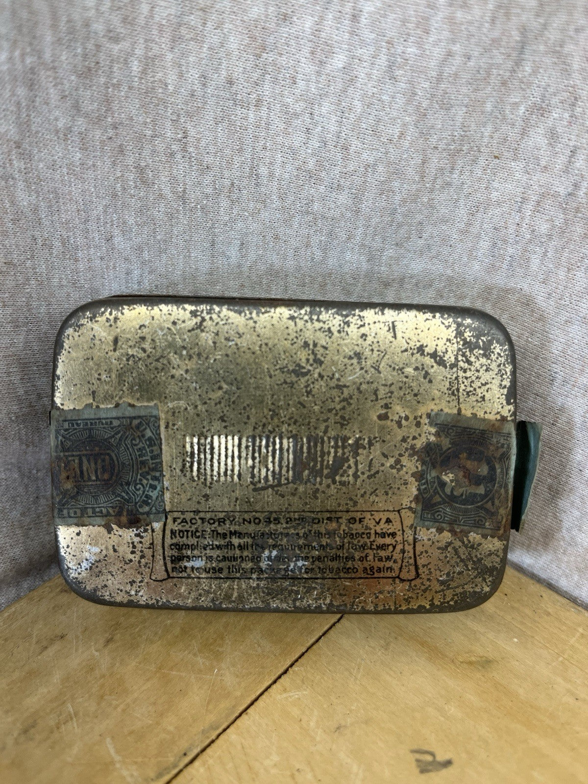 Edgewood Empty Plug Slice Tobacco Tin