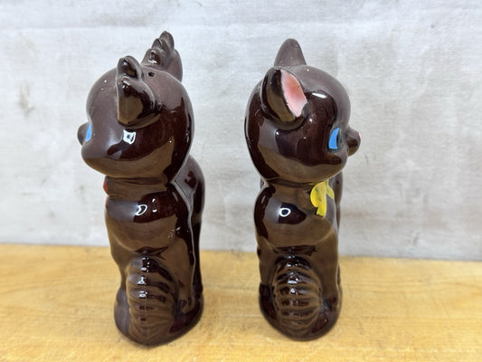Pair Of Ceramic Reindeer Shakers Vtg #1280