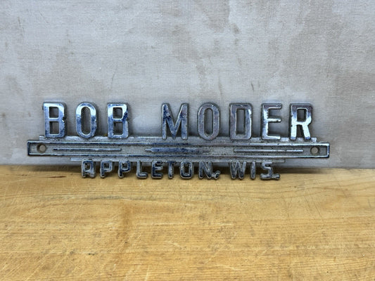 Bob Moder Appleton Wisconsin Car Emblem Vtg #1331