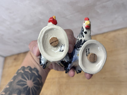 Set Of Hen & Rooster Salt Pepper Shakers Made In Japan #1260