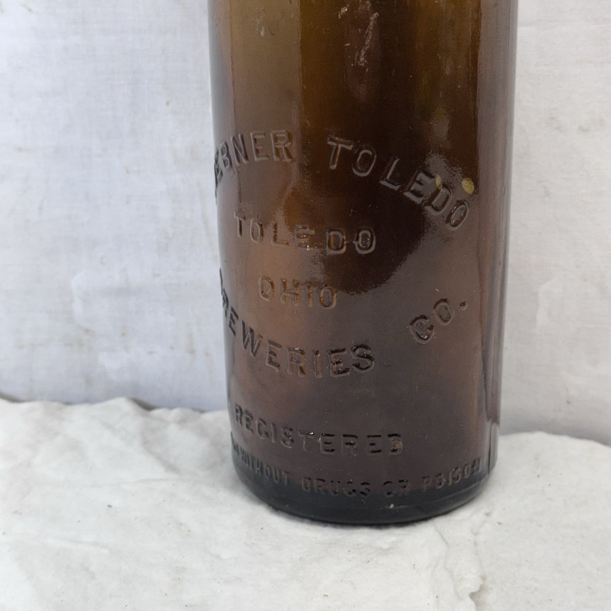 Huebner Toledo Ohio Breweries Co. Brown Vintage Bottle Empty