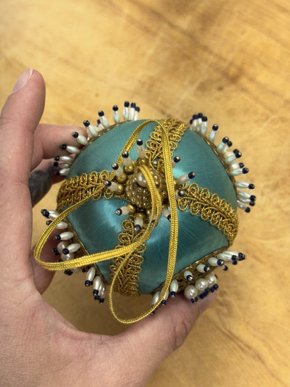 Handmade Push Pin Christmas Ornament Vtg #1395