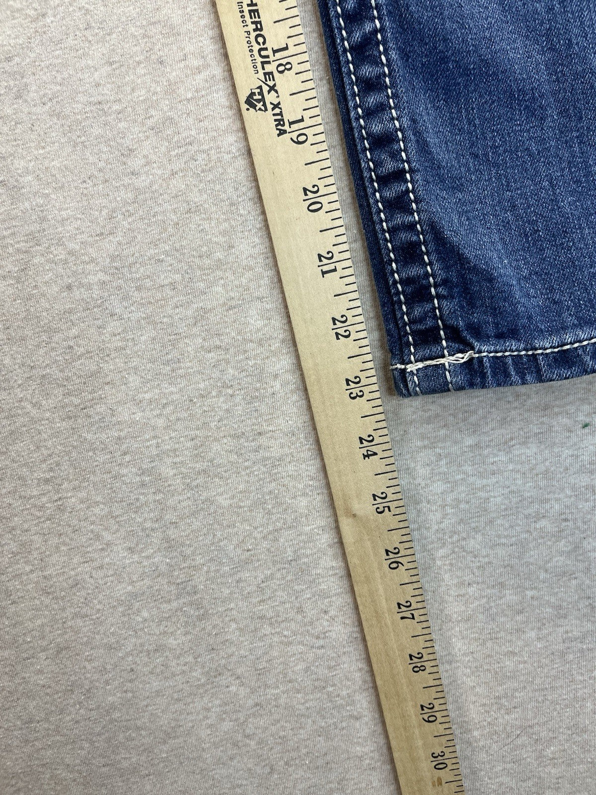 Miss Me Boyfriend Capri 28 Jeans