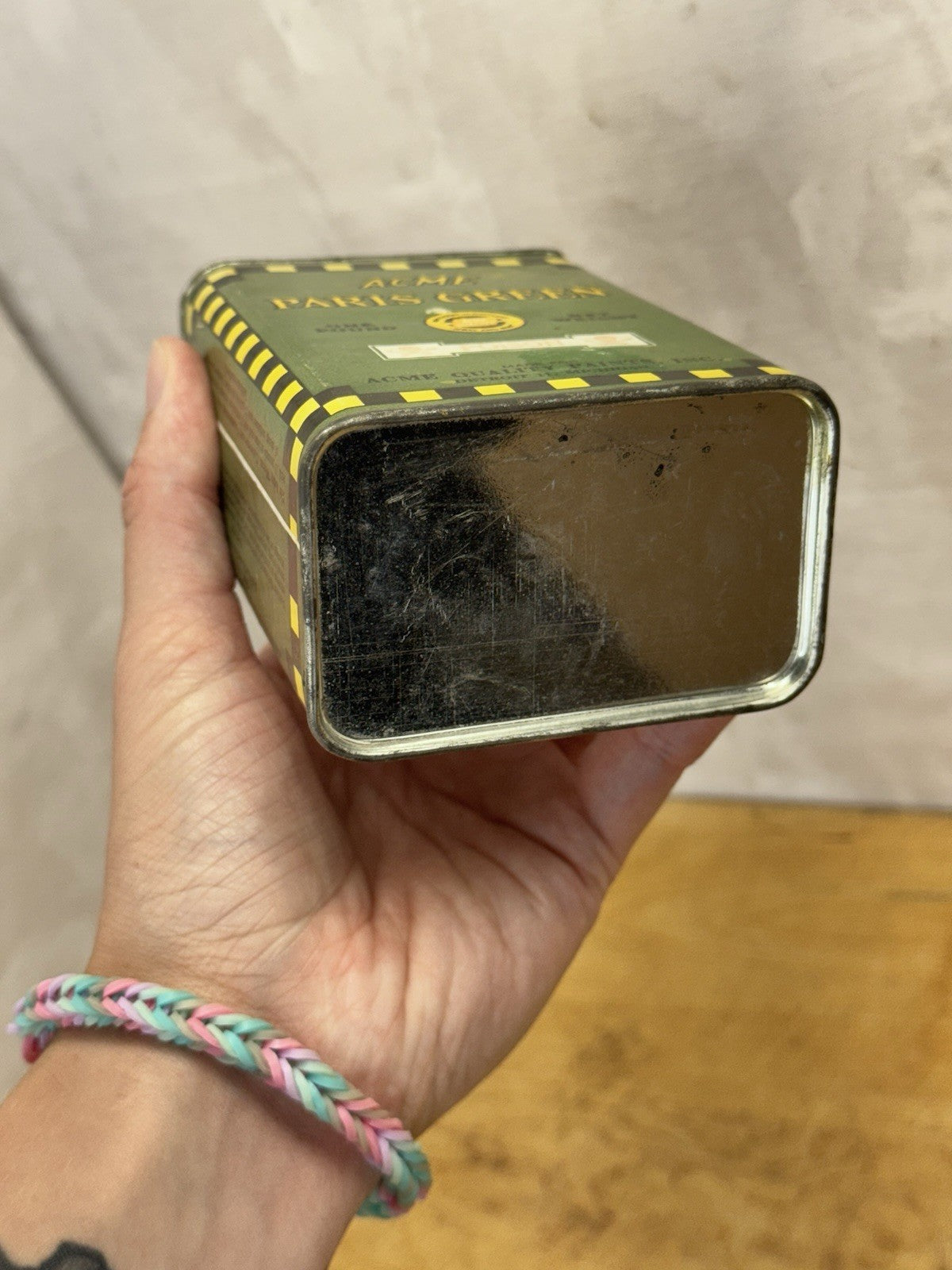 Acme Paris Green Empty  Tin #1221