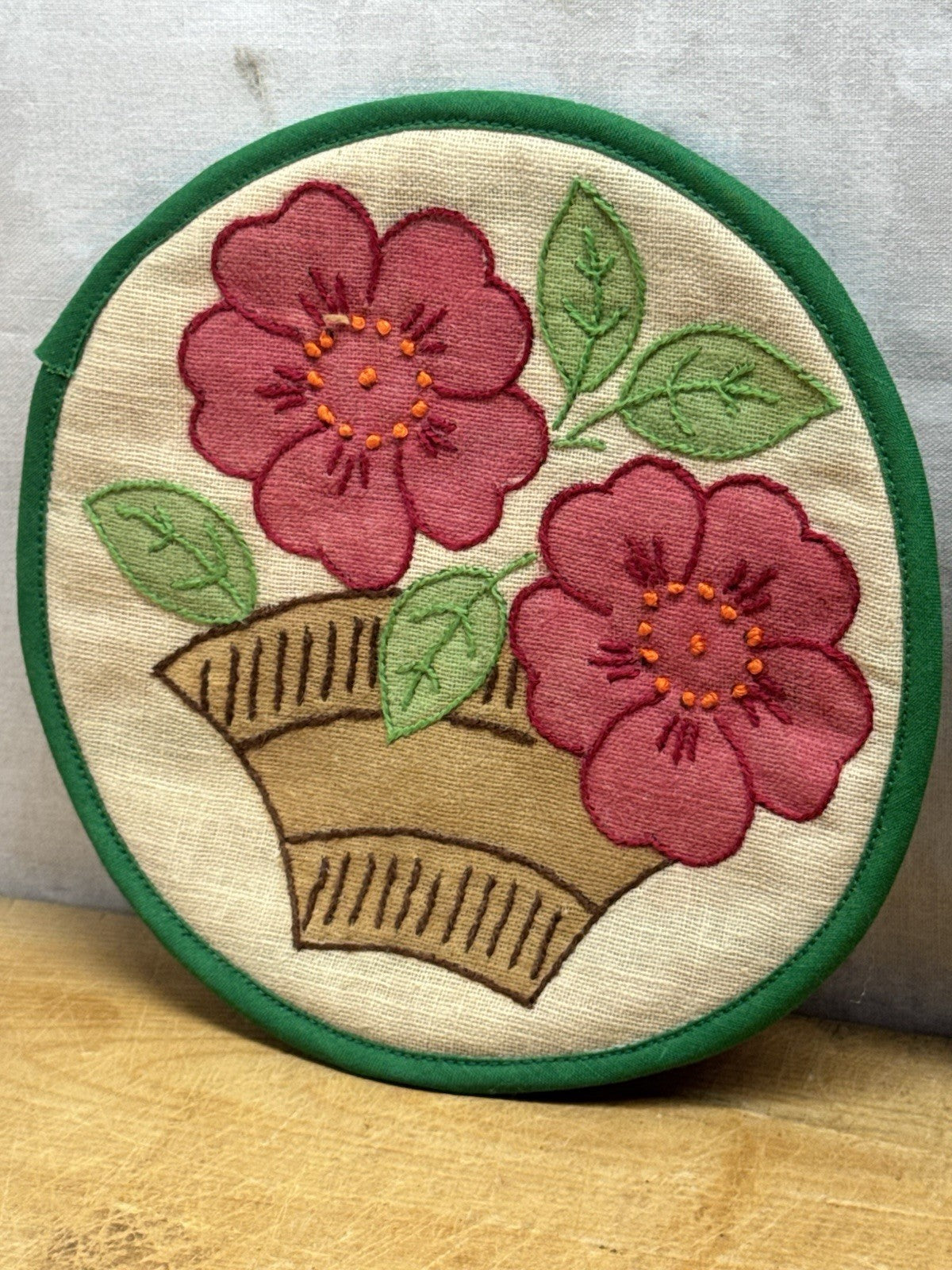 Handmade Potholders Crewel work Vintage #1134