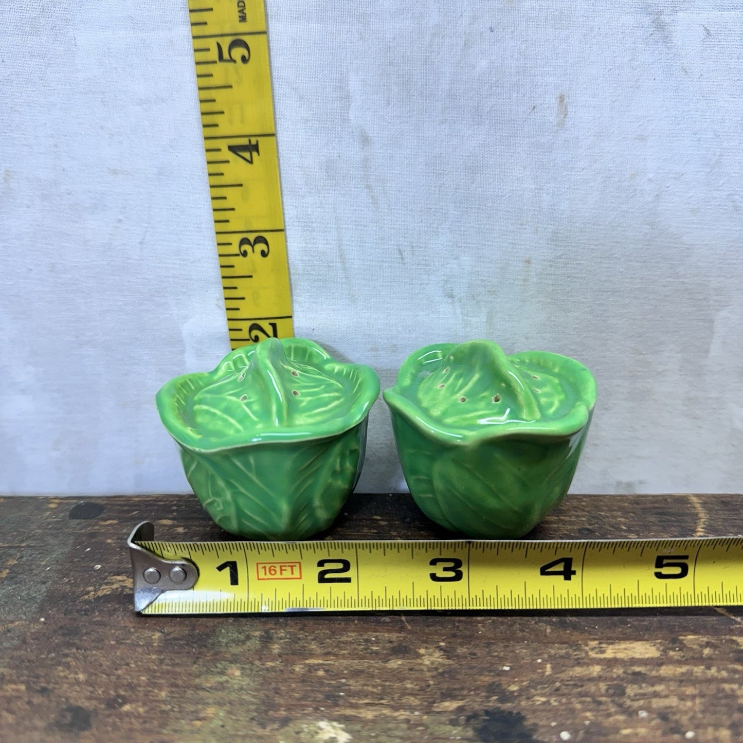 Lettuce Cabbage Vintage Salt Pepper Shakers