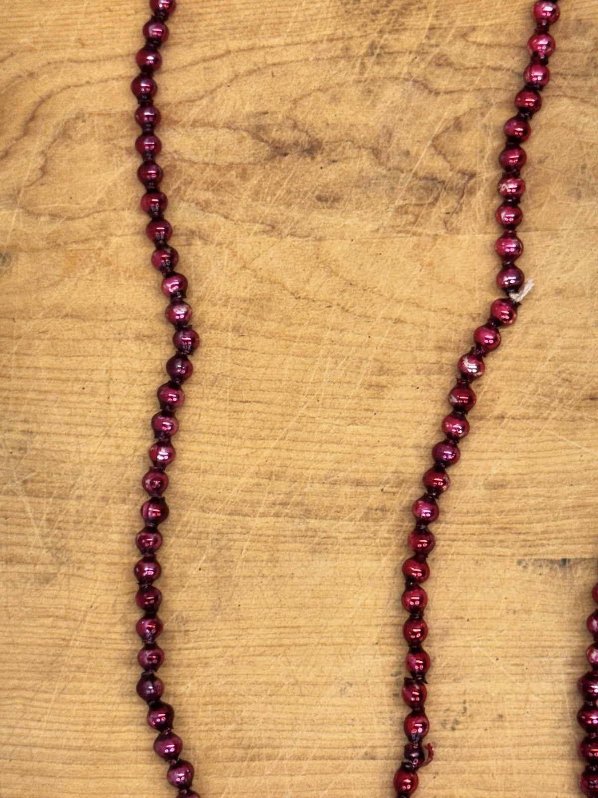 Red Antiqued Glass Beaded Garland 9 Ft #1212