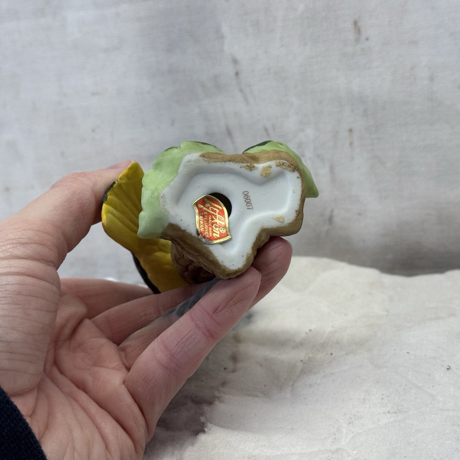 Lefton Porcelain Oriole Bird Figurine Japan Vintage