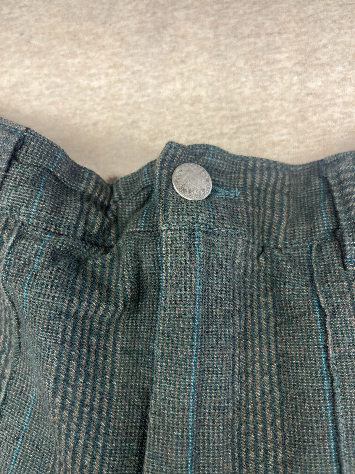 1980s Women’s Cotton Grey stripe Stirrup Pants