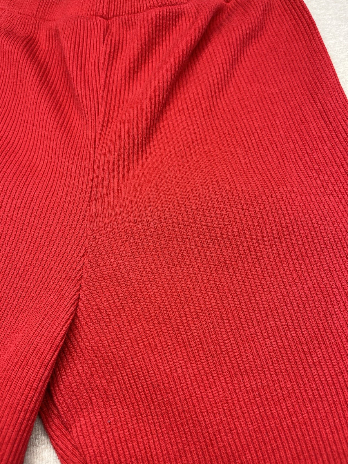 1980s Women’s Red Knit Stirrup Pants