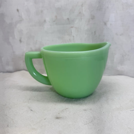 McKee Jadeite Green Measuring Glass Cup Vintage Glows