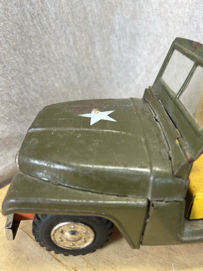 Vintage Tin Friction Jeep W/ Toy Working Spring Howitzer Gun