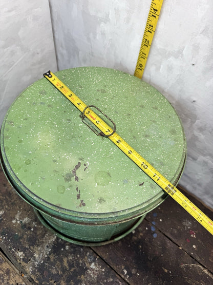 Vintage Green Tin Cake Carrier #1466