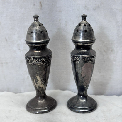 Avon A-44 Salt Pepper Shakers Vintage