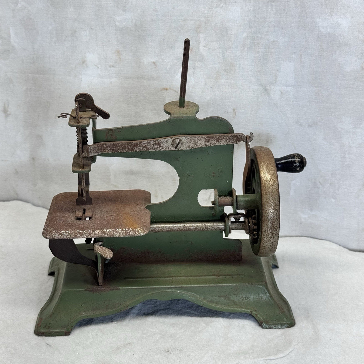 Child’s Metal Vintage Green Sewing Machine