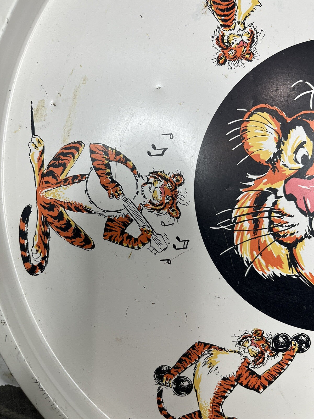 Vintage Esso Oil Tiger 13” Tray,man Cave, Collectible
