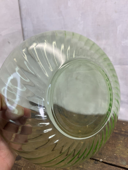 Vintage Uranium Bowl No Chips Or Cracks # 125